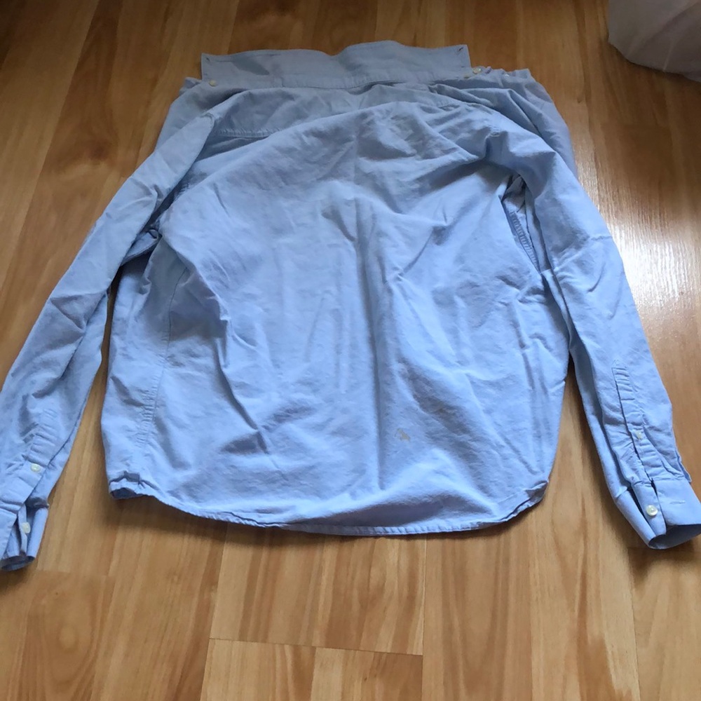H&M button down top - Picture 2 of 5